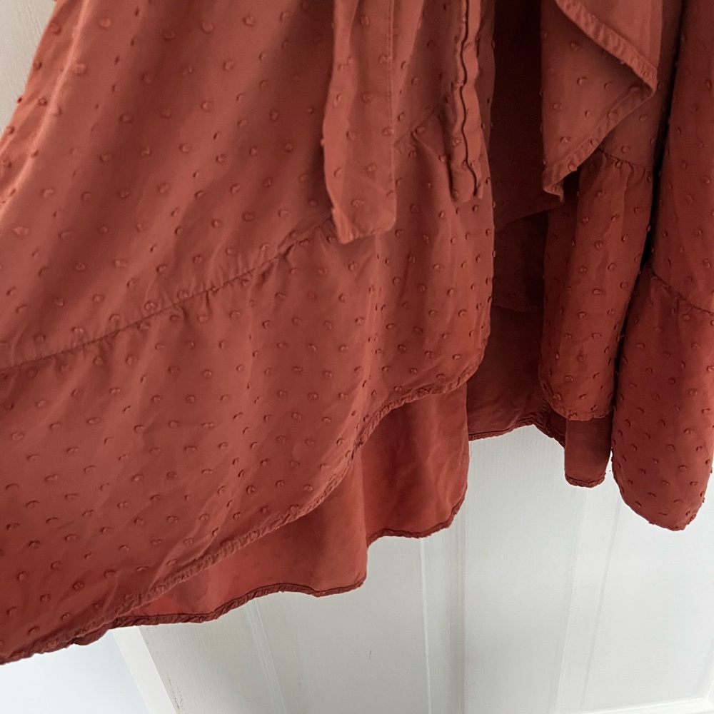 Old Navy Dot Flutter Sleeve Wrap Dress - Picture 5 of 9